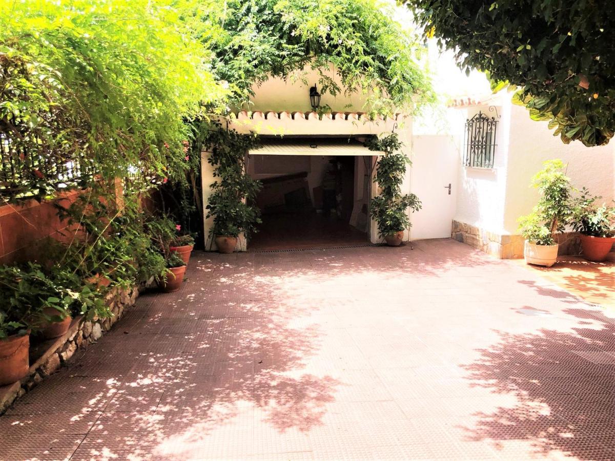 Villa Pinares-Malaga: pool, garden, garaje, wifi, Exterior foto