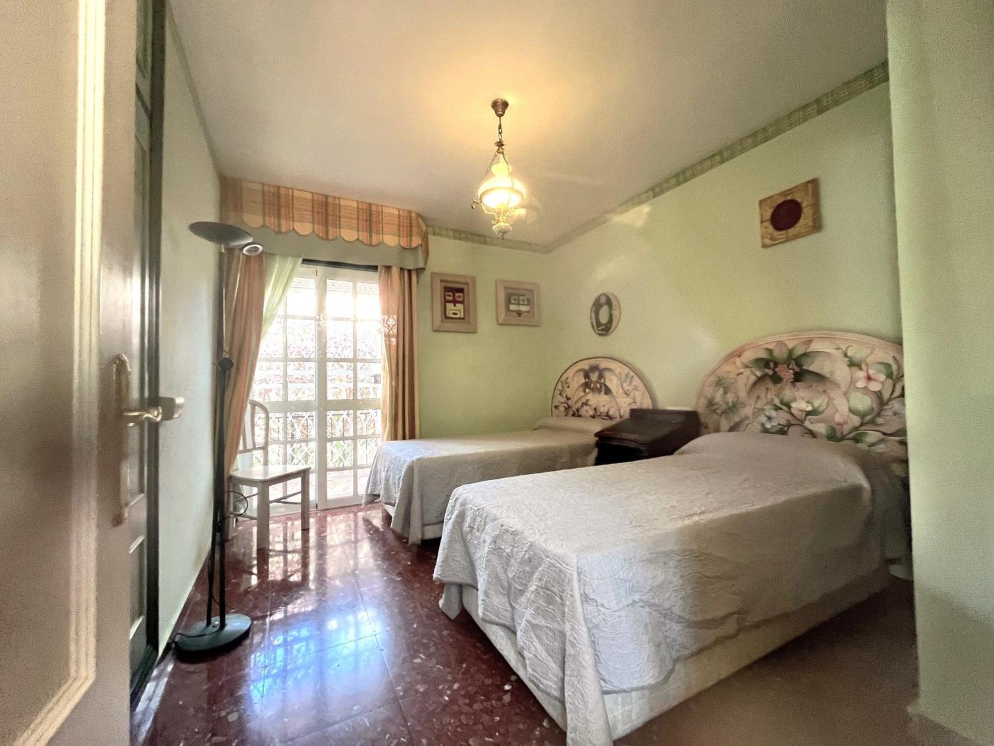 Villa Pinares-Malaga: pool, garden, garaje, wifi, Exterior foto