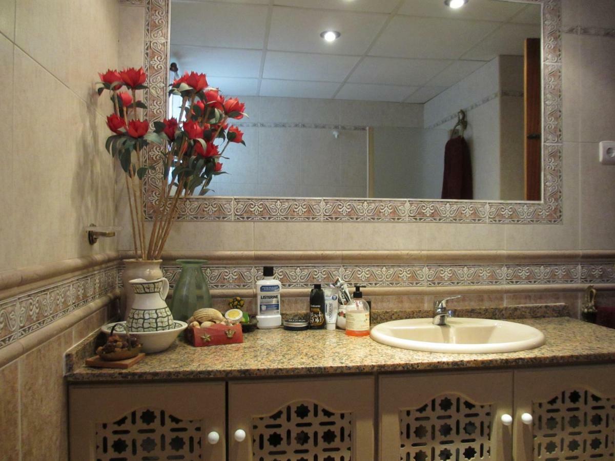 Villa Pinares-Malaga: pool, garden, garaje, wifi, Exterior foto