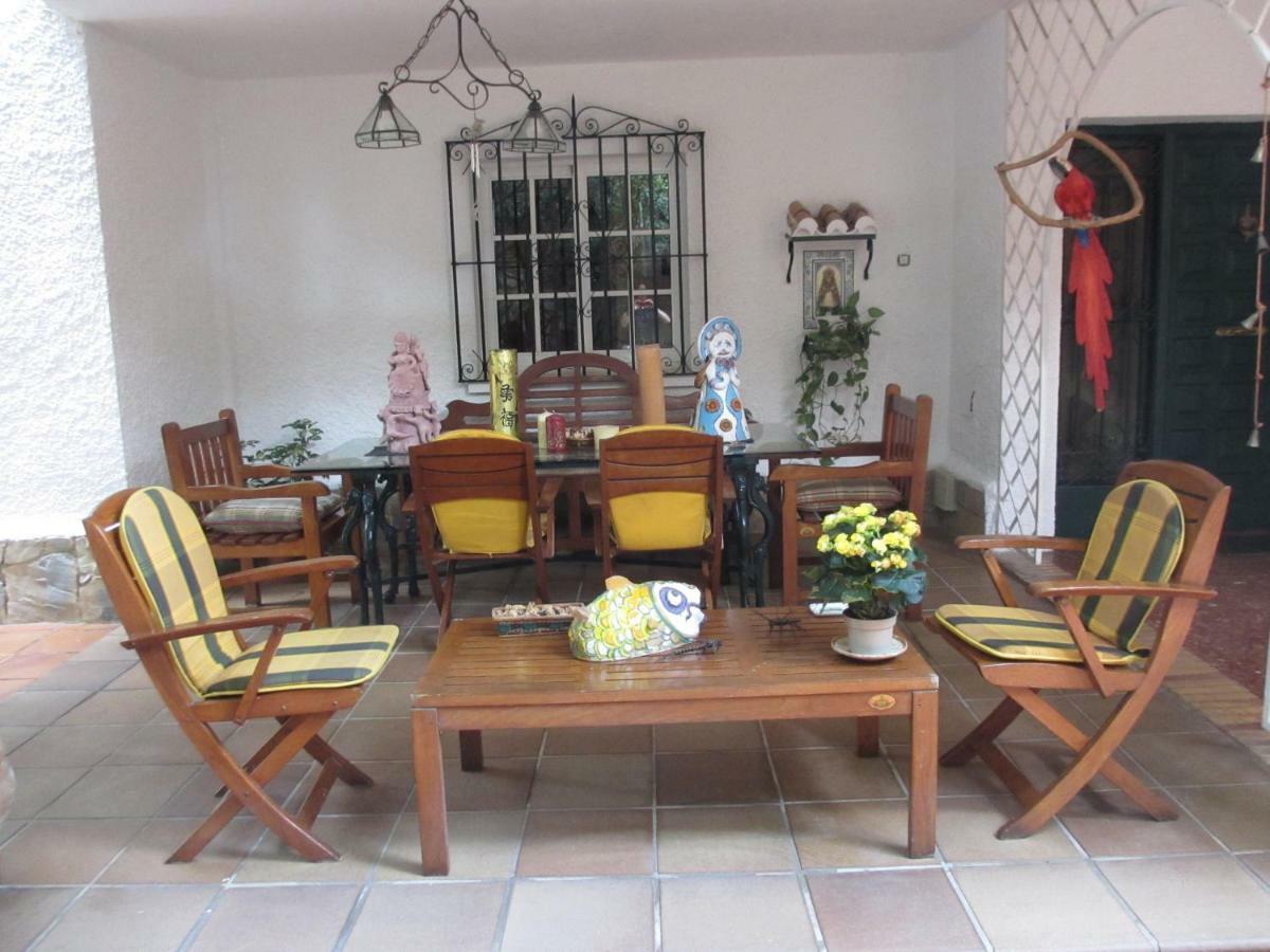 Villa Pinares-Malaga: pool, garden, garaje, wifi, Exterior foto
