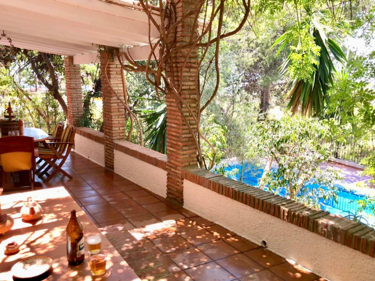 Villa Pinares-Malaga: pool, garden, garaje, wifi, Exterior foto